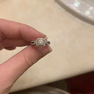 Diamond engagement ring